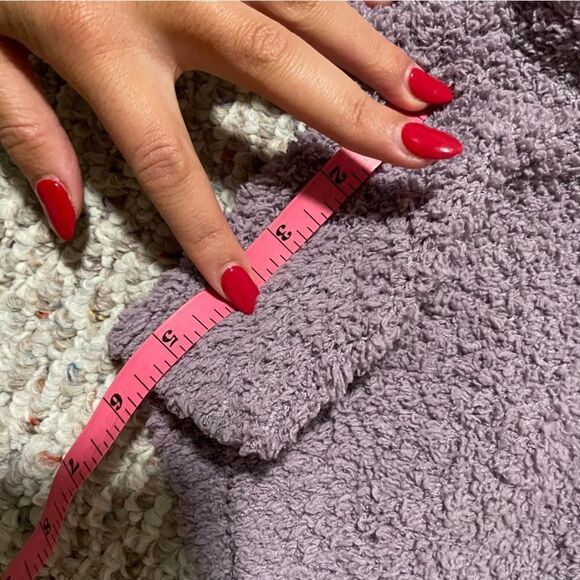 Aritzia The Group Babaton Retrea Fuzzy Lounge Short Purple- Size Small - Picture 6 of 11